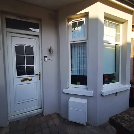 Villa 2Br Cozy Duplex Belfast Esterno foto